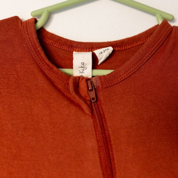 Kyte BABY romper in Rust - Picture 3 of 3